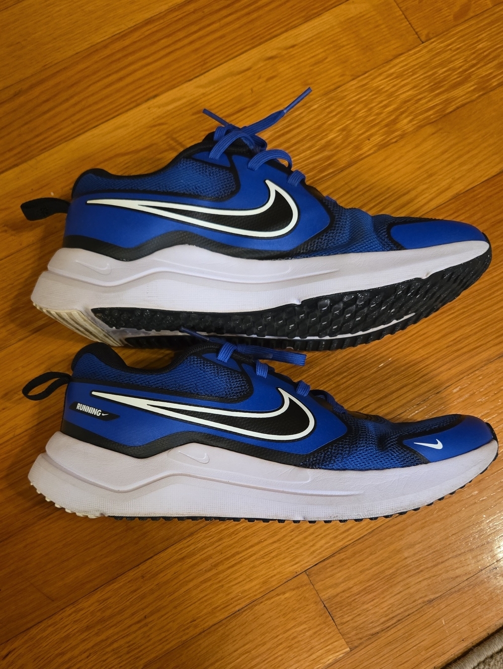 Boys Youth Nike Blue and White Running Sneakers with Black Accents